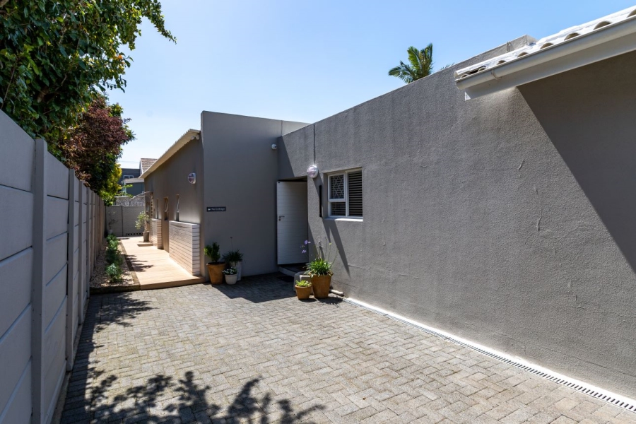 4 Bedroom Property for Sale in Nahoon Eastern Cape